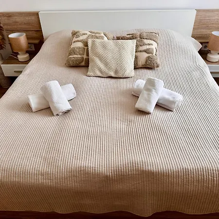 Town I. Шарвар